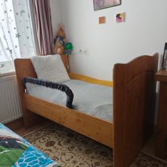 Solid Timber Toddler / Cot Bed (80x140 cm) + Safety Rail