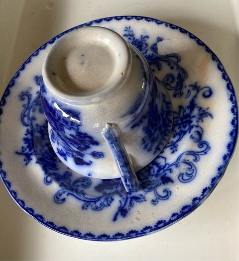 Supper plate and teacup