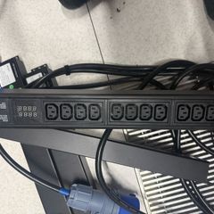 PDU with 32A commando socket