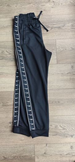 Nike boys track bottoms / pants / joggers size XL (158-170cm)