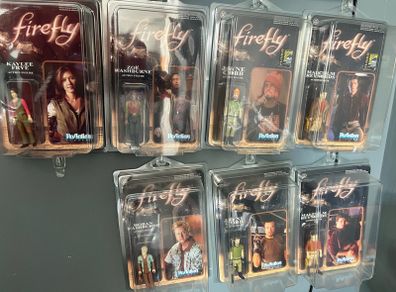 Firefly ReAction Figures 7 including SDCC exclusive Mal and Jayne