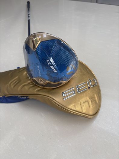 Taylor Made QI35 Limited Edition Ryder Cup Driver