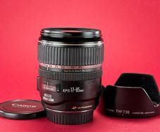 Canon EF-S 17-85mm f/4-5.6 IS USM (read)
