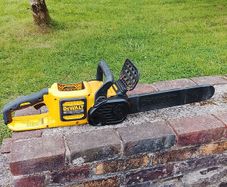 dewalt 54v chainsaw ( body only)