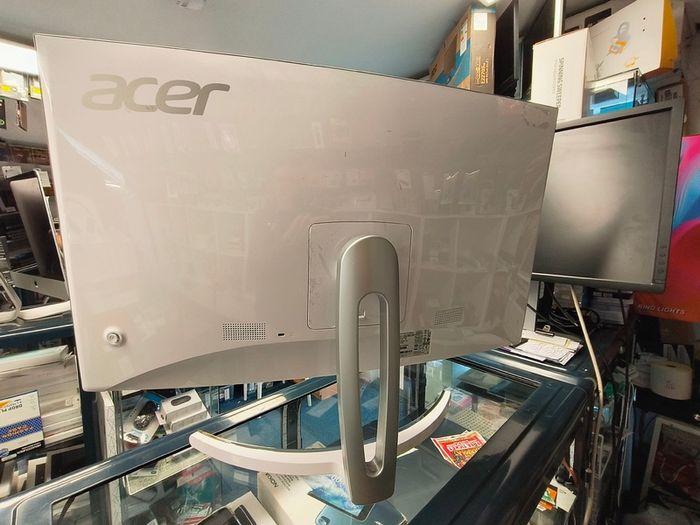 Acer ED273 wmidx 27" Full HD (1920 x 1080) Curved 1800R VA Monitor with AMD FREESYNC Technology - 4ms | 75Hz Refresh Rate | HDMI, DVI & VGA port (HDMI IS NOT WORKING)