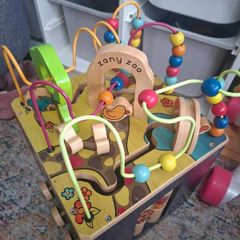 Zany Zoo Activity Box