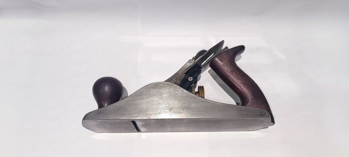 A Stanley No 4 1/2 Wide Sole Smoothing Plane