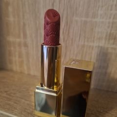 ESTEE LAUDER magic bouquet lipstick