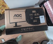 AOC 2k Gaming Monitor CQ27G4X + additional AOC 4k monitor