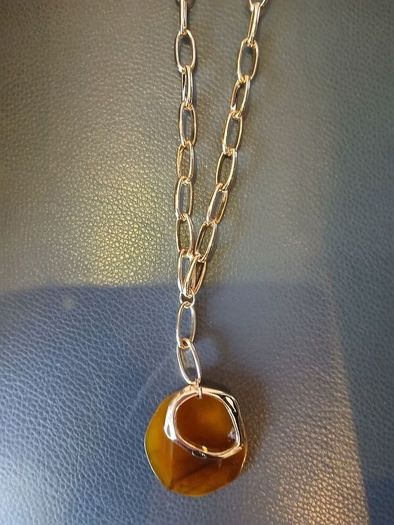 Gold & amber necklace