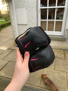 knee pads