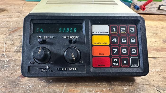 Regency Touch M100 Radio Scanner