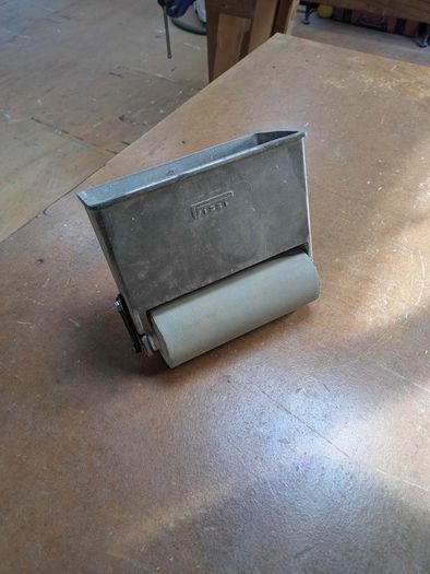 Pizzi Glue Roller