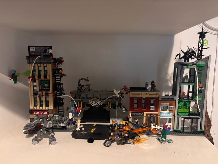 Lego Spiderman Bundle(read Description)