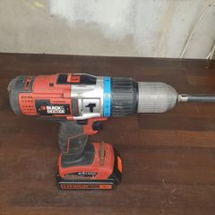 Black and decker drills x 2