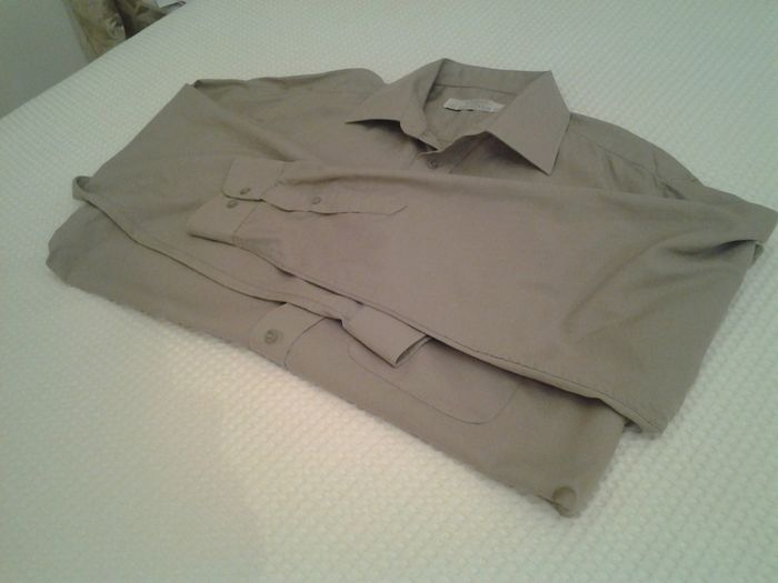 Men's Beige Shirt -Size L (16")