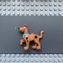 lego scooby doo 21042pb01c01 Dog, Great Dane Scooby-Doo Walking with Medium Azure Collar Pattern Image 2