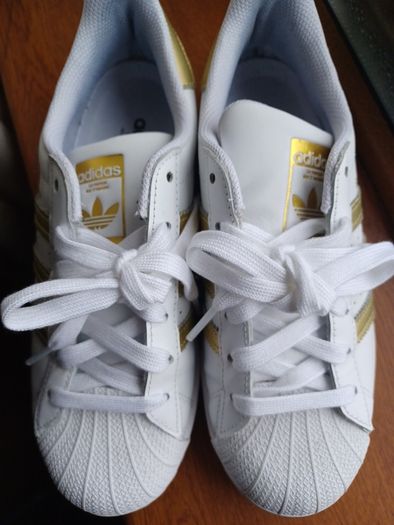 Ladies Addidas Trainers
