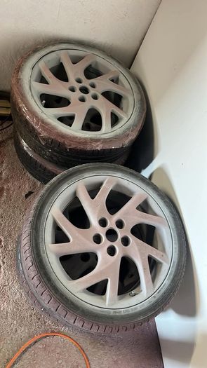 5x114.3  alloys( came of mazda)
