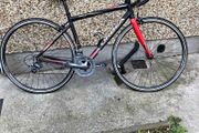 Perfect road bike for long distance and training, lightweight Orbea frame, Shimano Claris ready to ride
