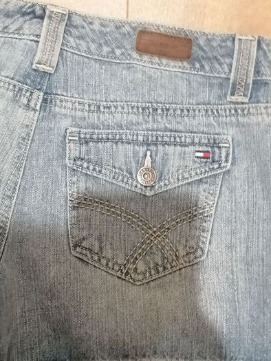 beautiful new vintage Tommy Hilfiger shorts