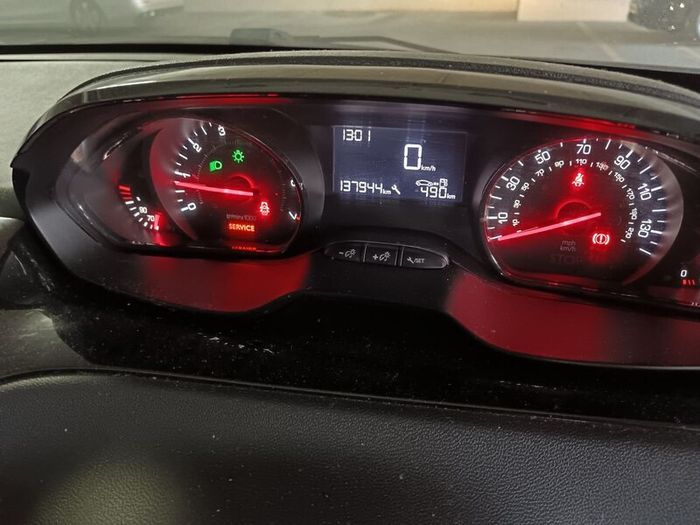 Peugeot 208 2014