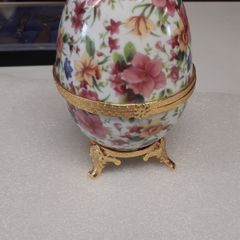 Egg trinket box