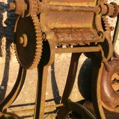 Antique Oil Cake Mill - Thompson Brothers  Vexford Antique Milling Machine