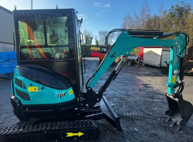 1.2 ton and 2.5 ton Excavators.