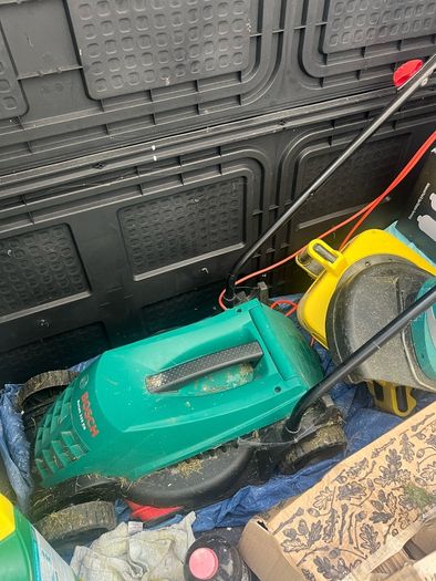 Bosh lawnmower