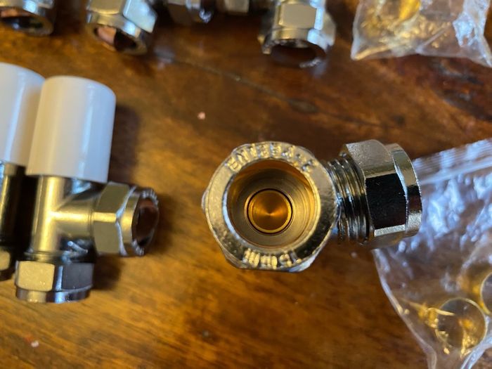New EPH Radiator 15mm Lock shield Valves & Fittings
