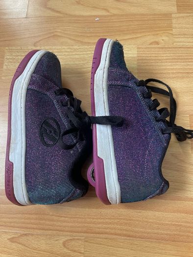 Heelys roller skates- glitter size 2