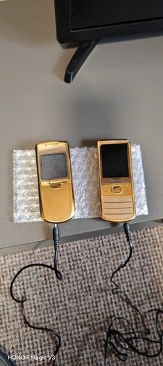 Nokia 6700 Classic Gold Edition