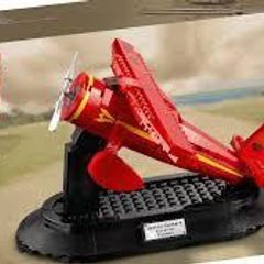 LEGO Amelia Earhart Tribute 40450