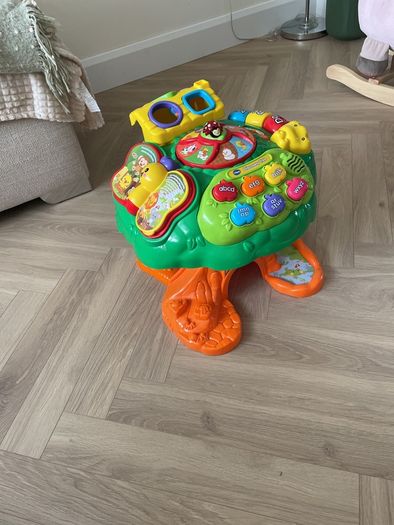 standing toy