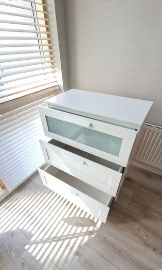 3-drawer chest of drawers IKEA ; white, very spacious, used.