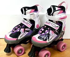 Adjustable roller skates size 33-36