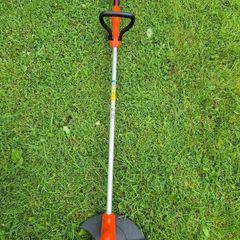 Oleo-Mac BCi 30  battery power cordless strimmer