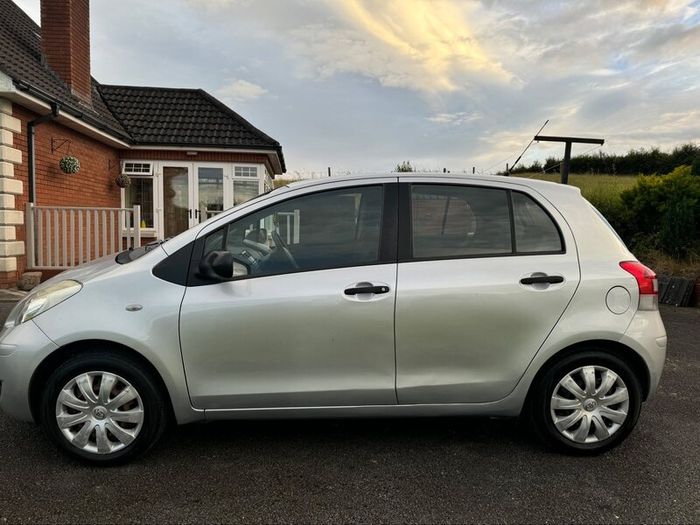 Toyota Yaris 2010