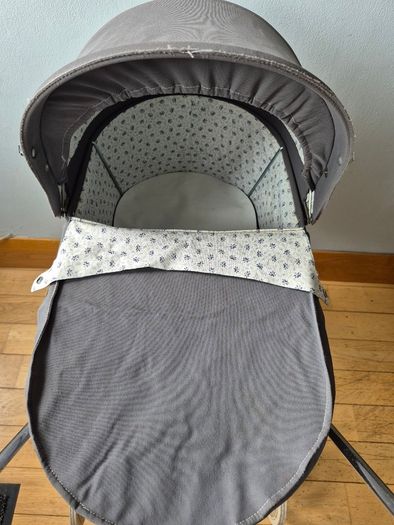 Vintage Dolls pram