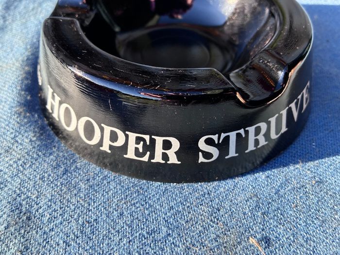 Vintage Hooper Struve glass ashtray