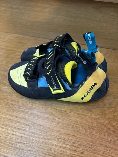 Scarpa Vapor V Climbing Shoes 41.5 EU