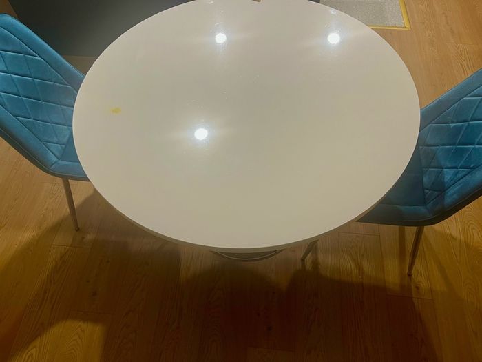Large Kitchen Table - Jumbo Chrome Pod - High Gloss White