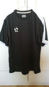Black jersey, size M, new but no tags