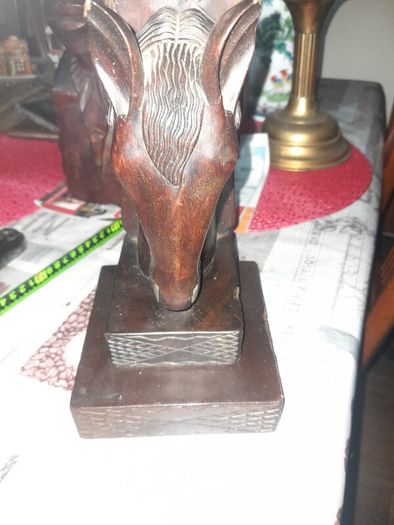 Antique Wood Carved Horse Head postage available or collection