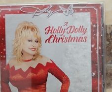 Dolly Parton CD - A Holly Dolly Christmas