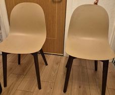 4 beautiful dining chairs