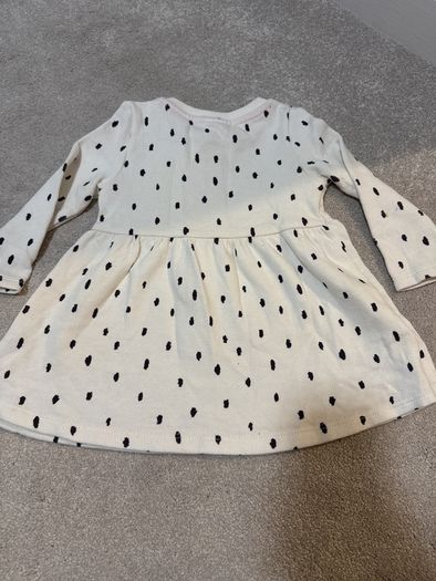 Dress size 6-9 m