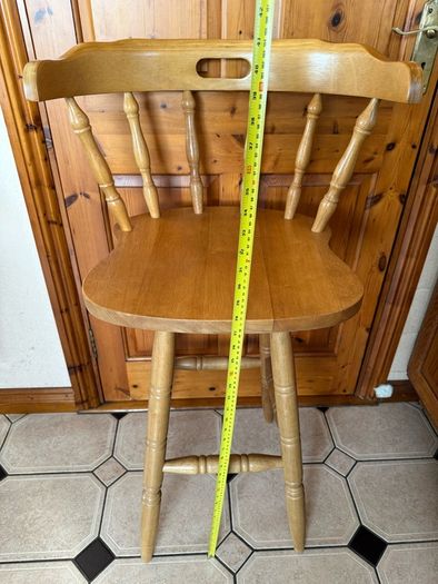 Pair of Rubberwood Bar Stools in Very Good Condition