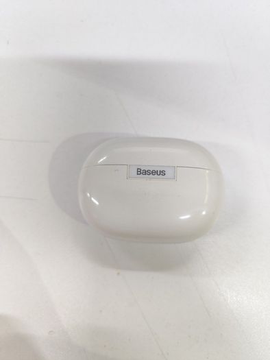 Earbuds